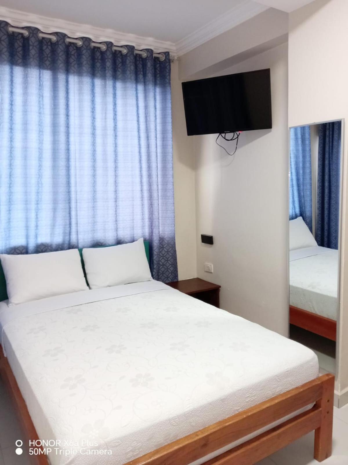 Hotel Andy Atacames Buitenkant foto